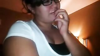 Latina blows the cock