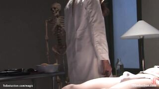 Mature shemale doctor fuck strapped man