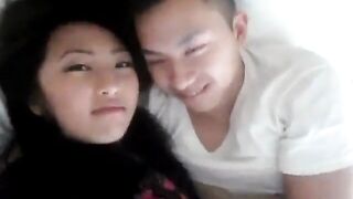 NC gao Hmoob loves to get wet pussy fingered