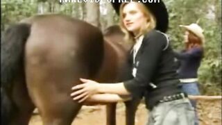 Dutch Slut Deepthoats Horse Cock