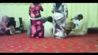 Omg! Thick Arab Women Twerking! (MUST WATCH)