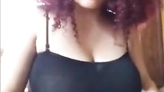 Single Mother With Big Titties Records Herself Lactating